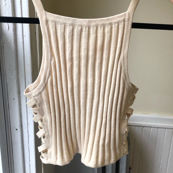 *SOLD* Knitted Ribbed Cream Cropped Tank Top - Picture 2 of 4
